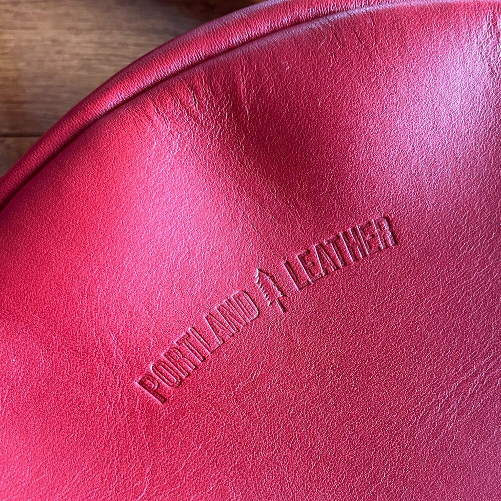 Portland Leather Goods Folklore Ruby large circle crossbody - Picture 5 of 16
